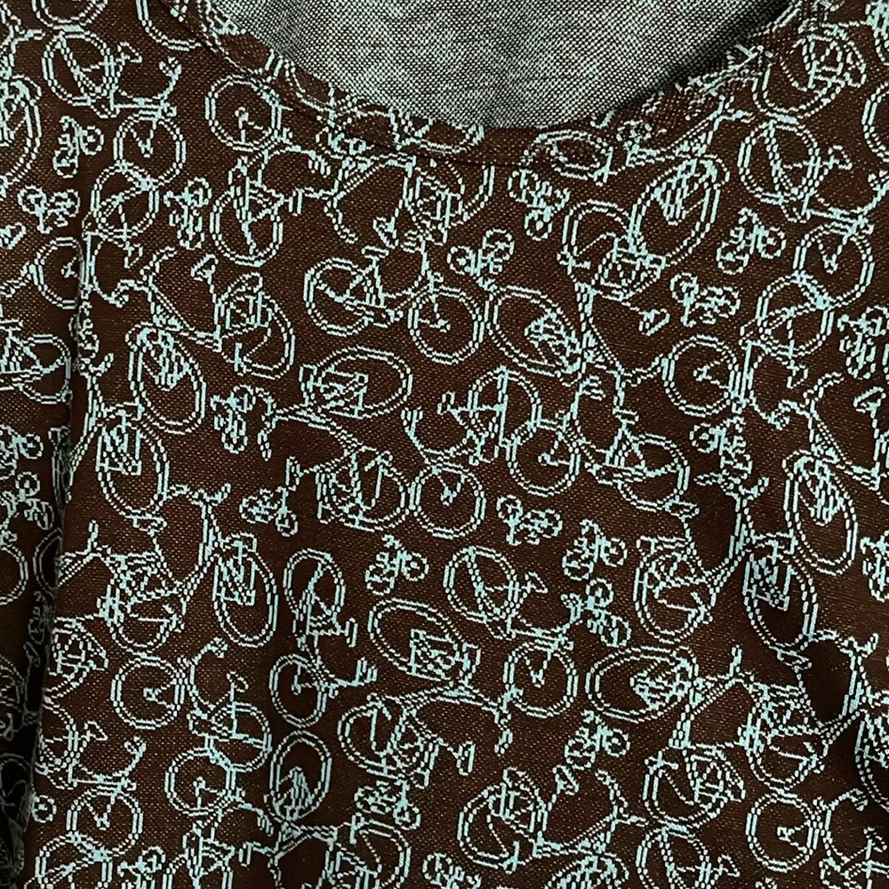 LuLaRoe Classic T bicycle print - Picture 2 of 2